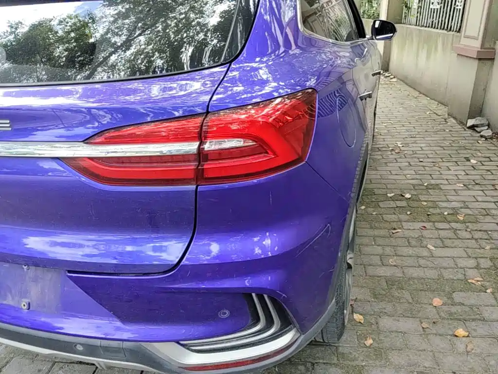 Roewe MARVEL X — миниатюра 8