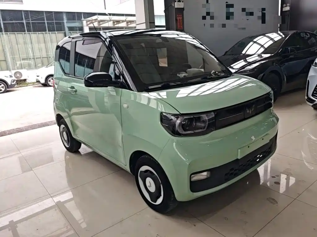 Wuling MINIEV — миниатюра 4