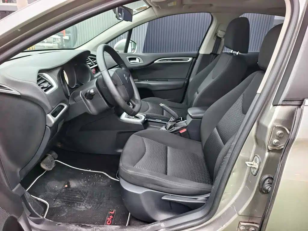 Citroen C4L 2013 1.8L AT