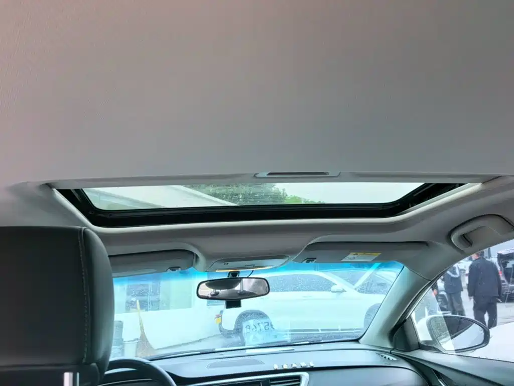Buick Excelle — миниатюра 18