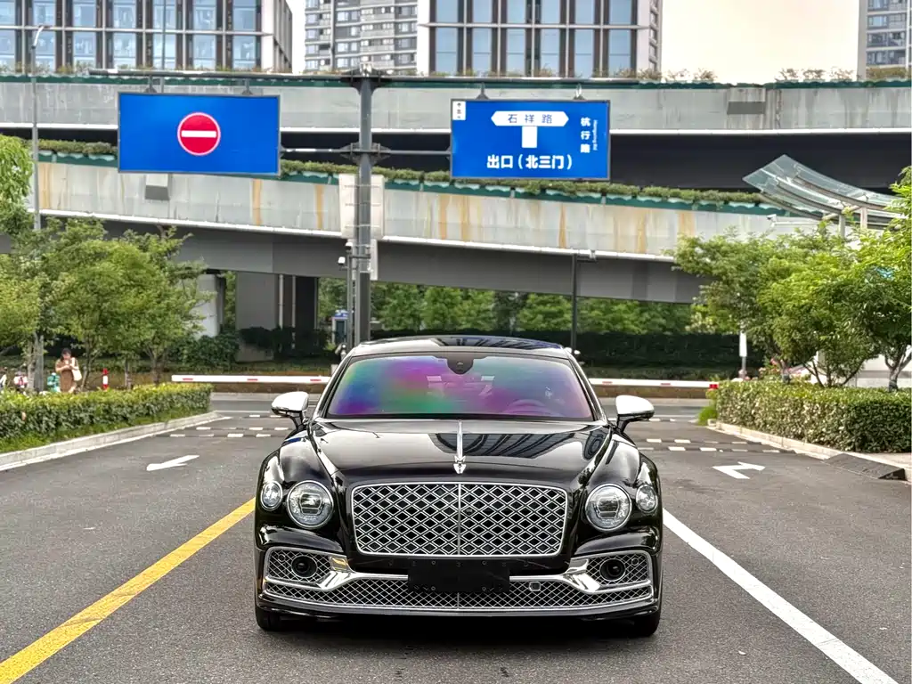 Bentley Flying Spur 2021 4.0T V8 Standard Edition