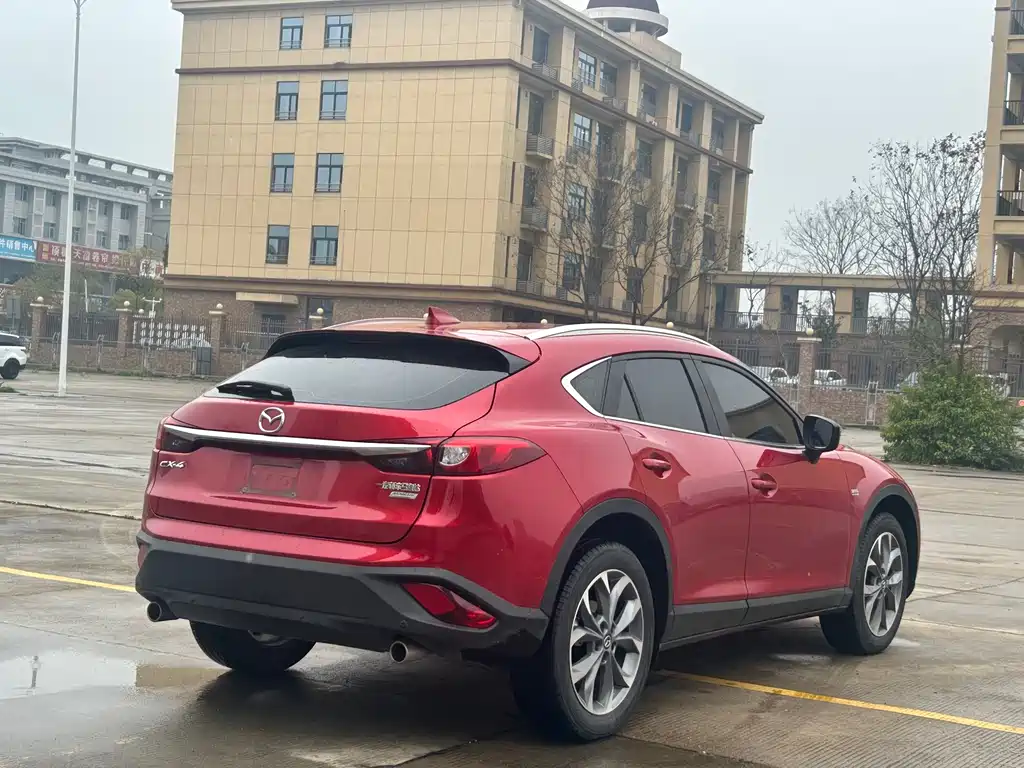 Mazda CX-4 2018 2.5L AT V