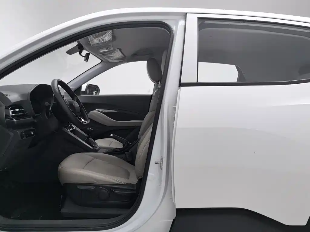 Baojun RS-3 — миниатюра 10