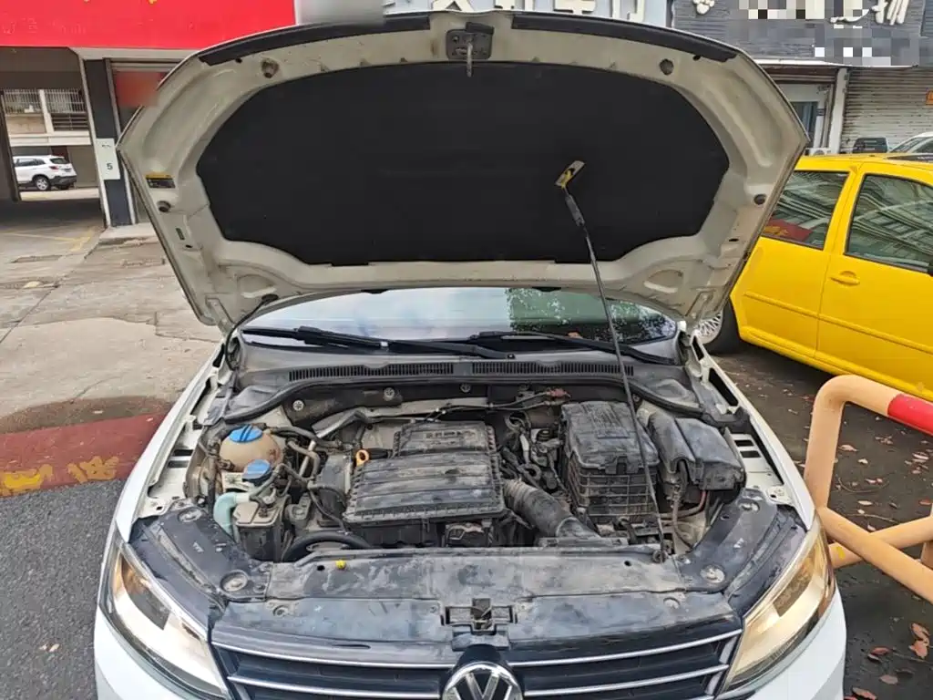 Volkswagen Sagitar — миниатюра 20
