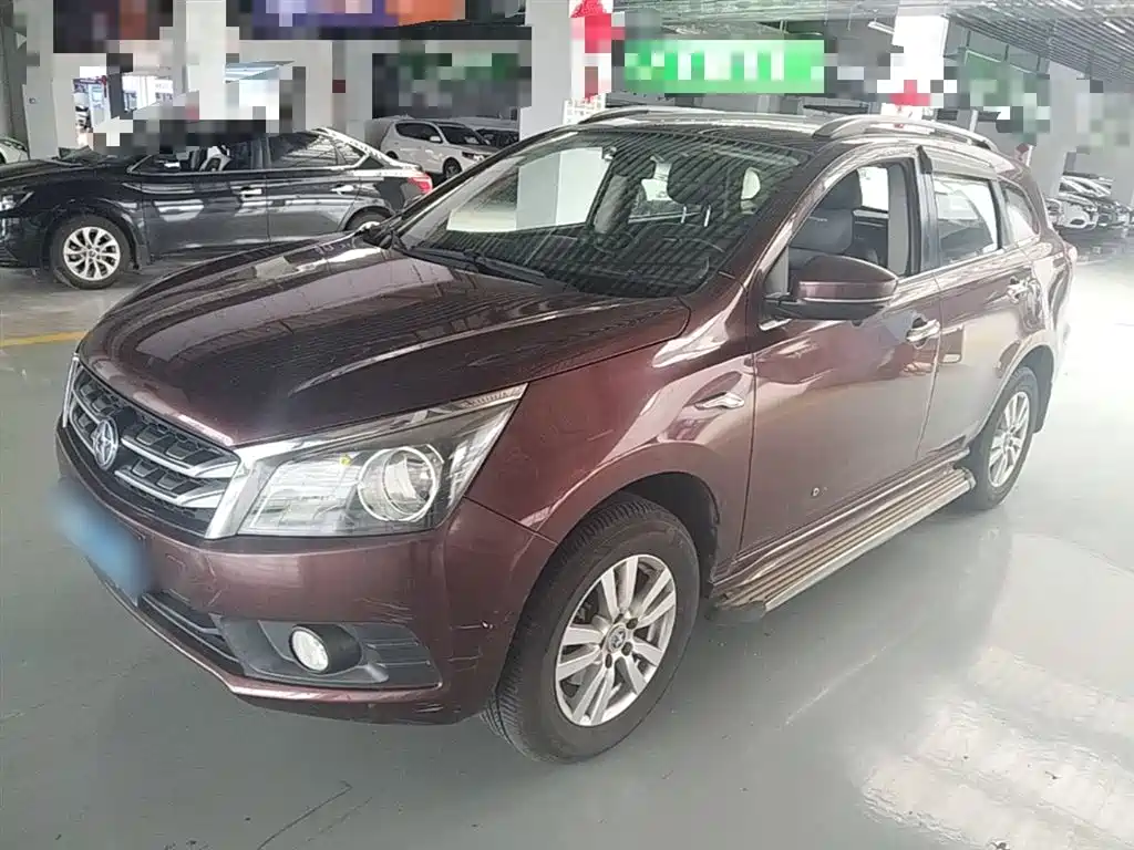Venucia T70 2017