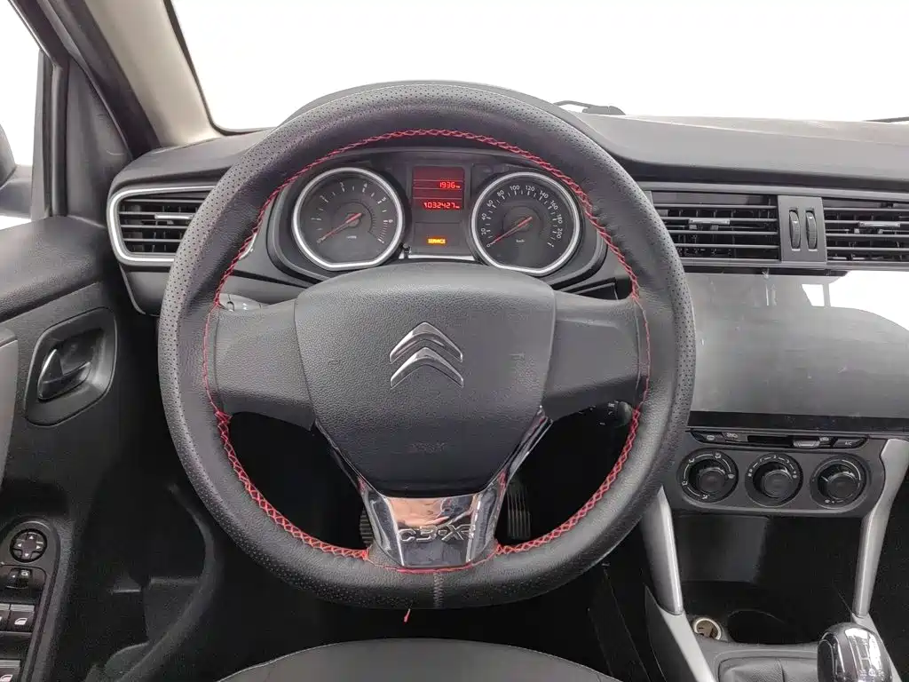 Citroen C3-XR — миниатюра 11