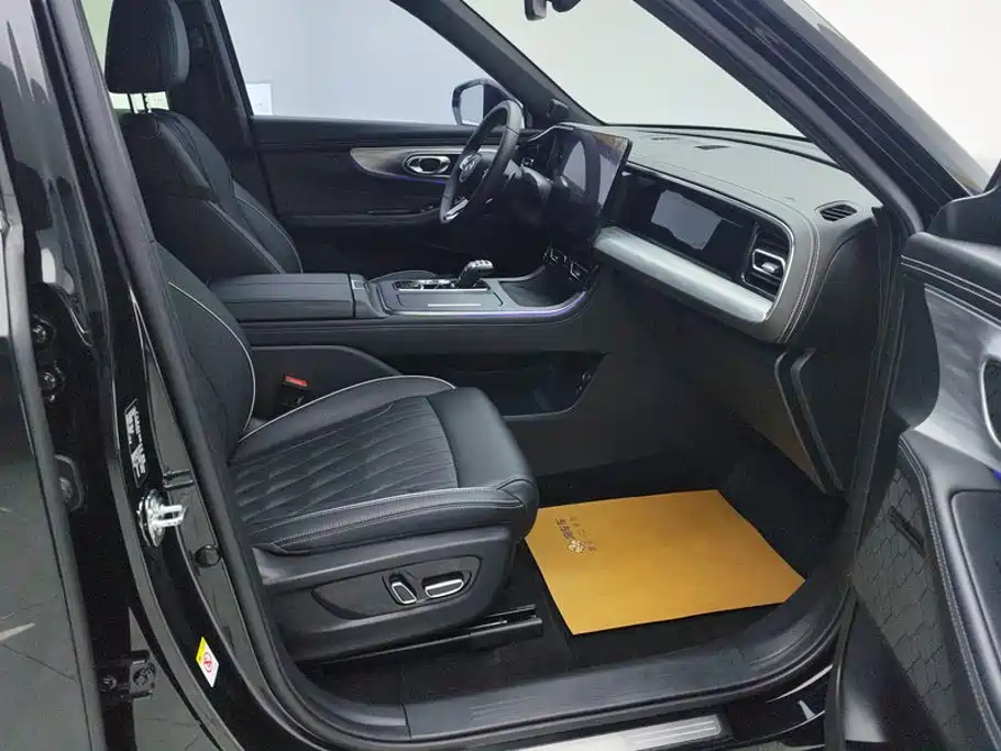 GAC Motor Trumpchi GS8 — миниатюра 8