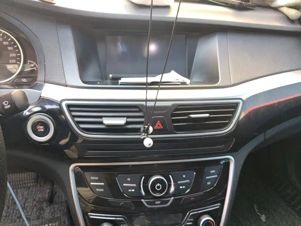 Geely Borui — миниатюра 9