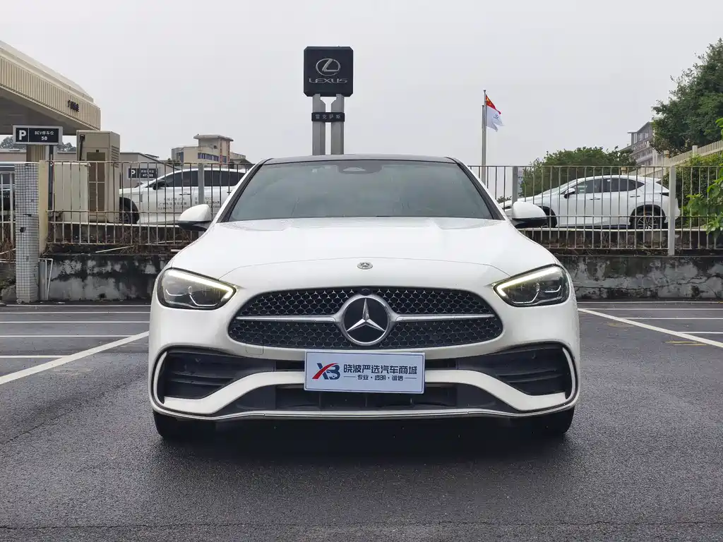 Mercedes-Benz C-Class — миниатюра 2