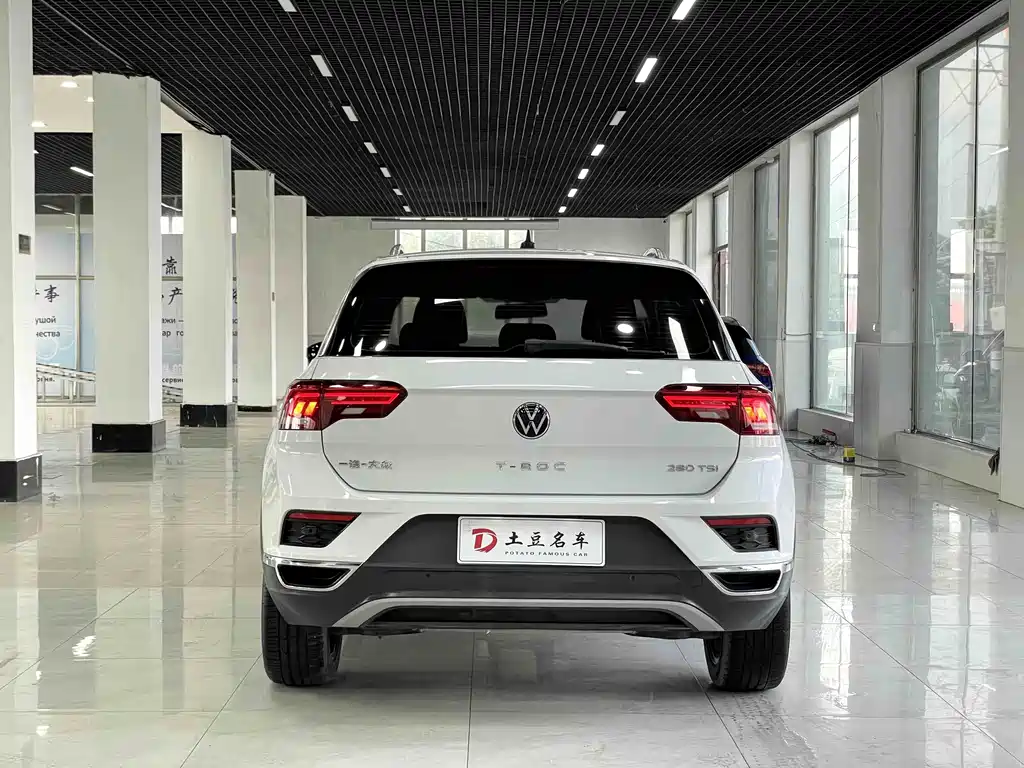 Volkswagen T-Roc 2021 280TSI DSG Smart Connect