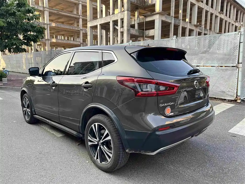 Nissan Qashqai — миниатюра 3