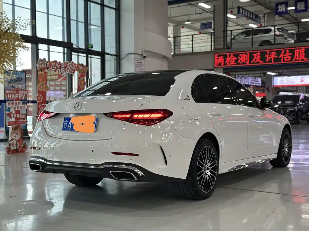 MERCEDES-BENZ C CLASS