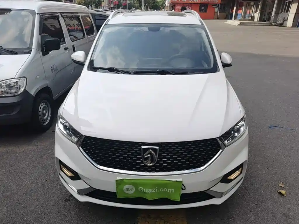 Baojun 360 — миниатюра 3