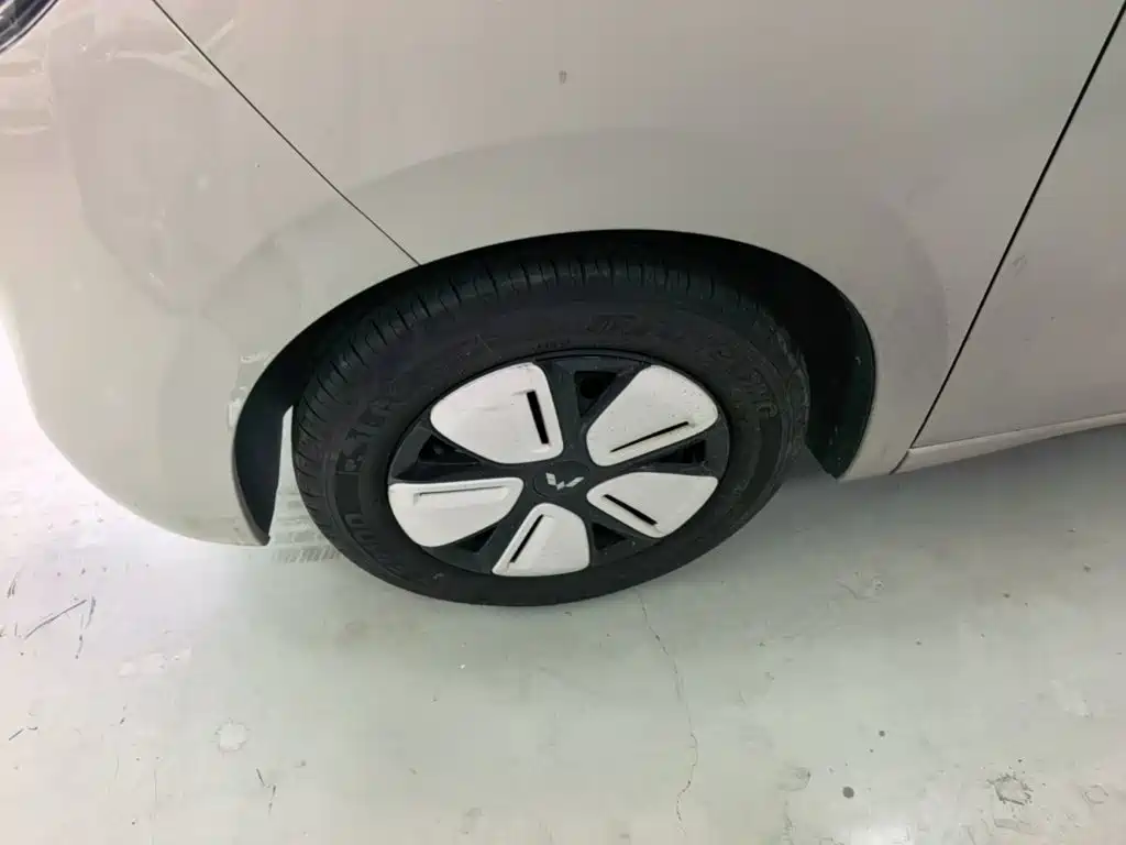 Wuling MINIEV — миниатюра 23