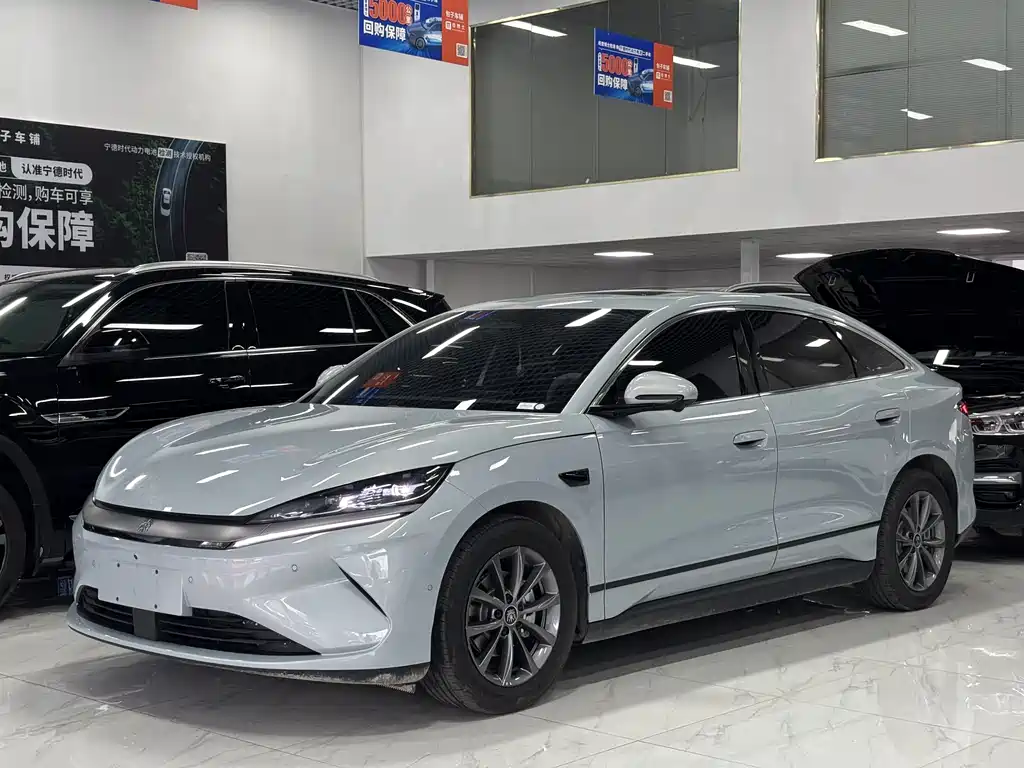 Byd Qin L 2025