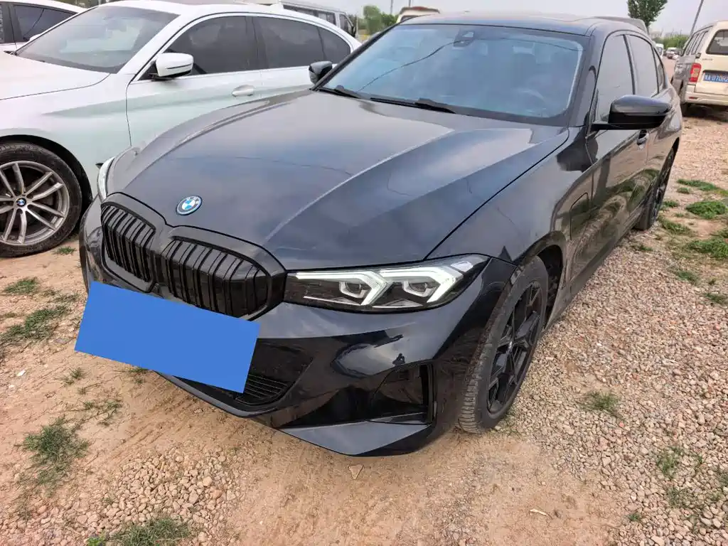 BMW i3 2024