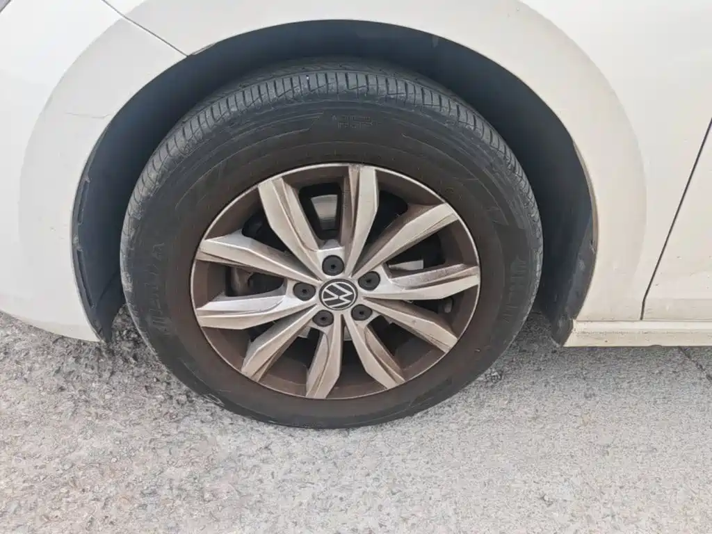Volkswagen Polo — миниатюра 23