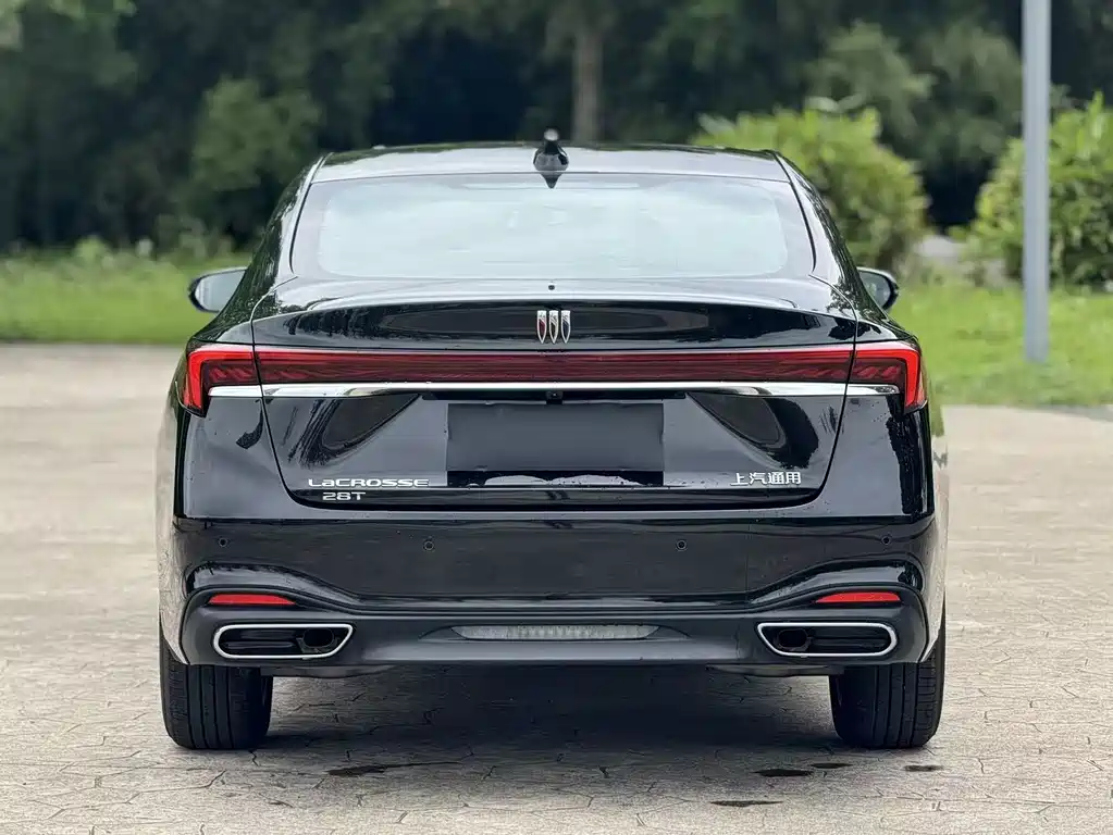 Buick LaCrosse — миниатюра 6