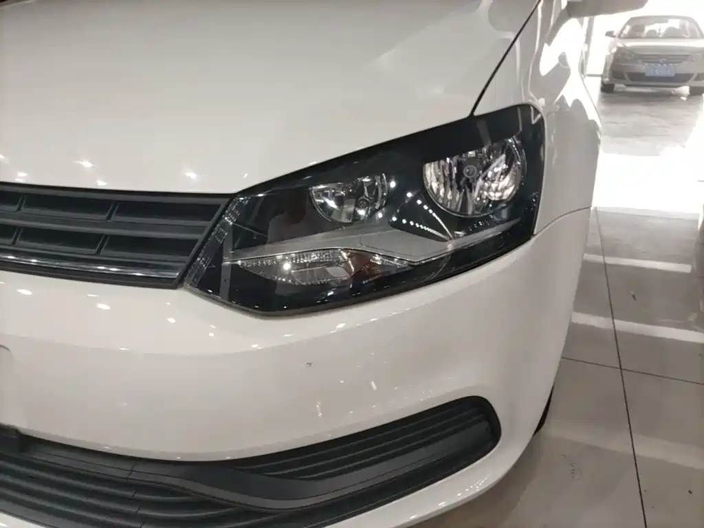 Volkswagen Polo — миниатюра 24