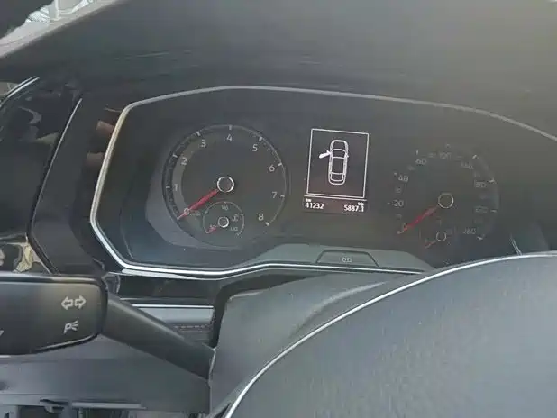 Volkswagen Sagitar — миниатюра 7