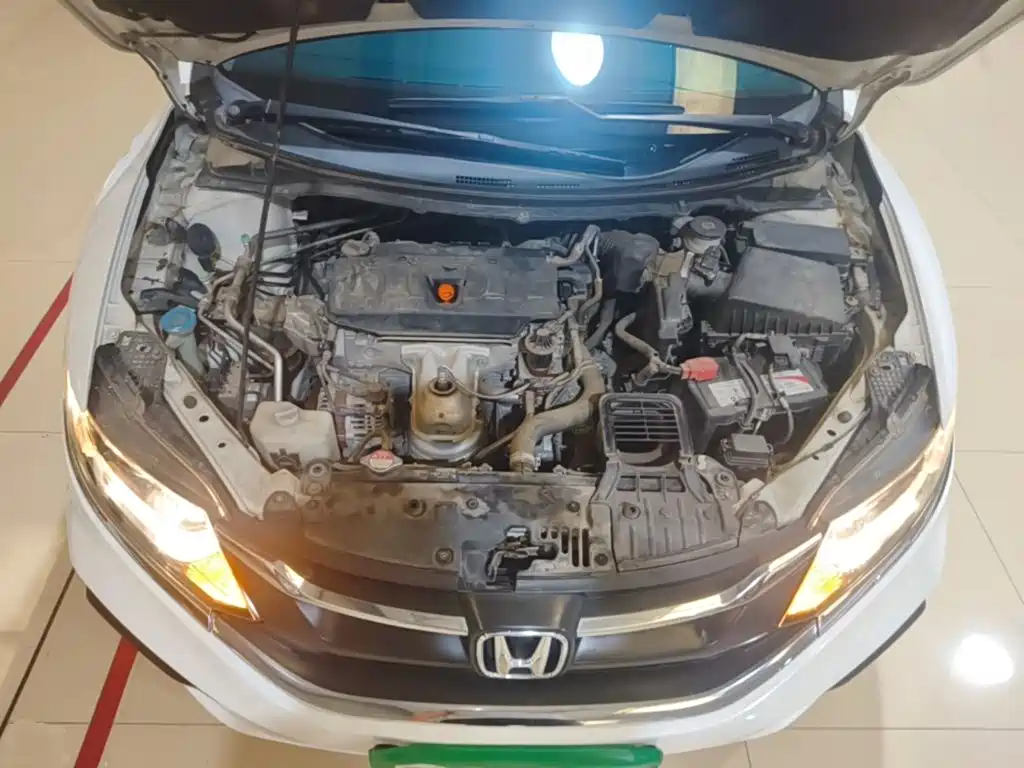 Honda Jade — миниатюра 20