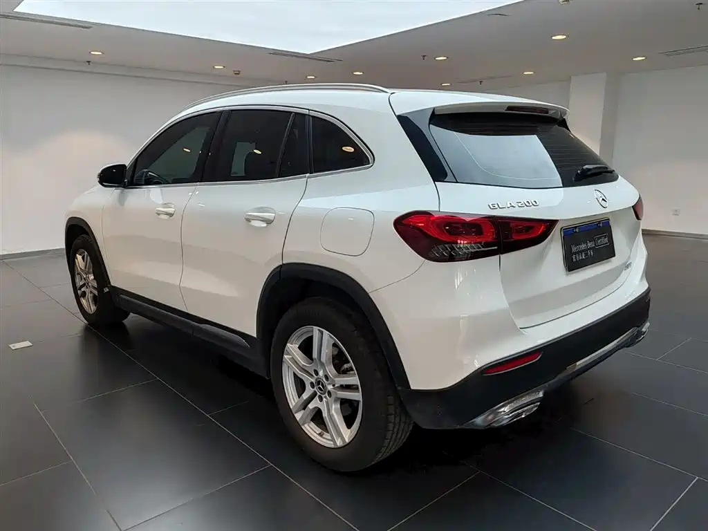 Mercedes-Benz GLA 2023 GLA 200
