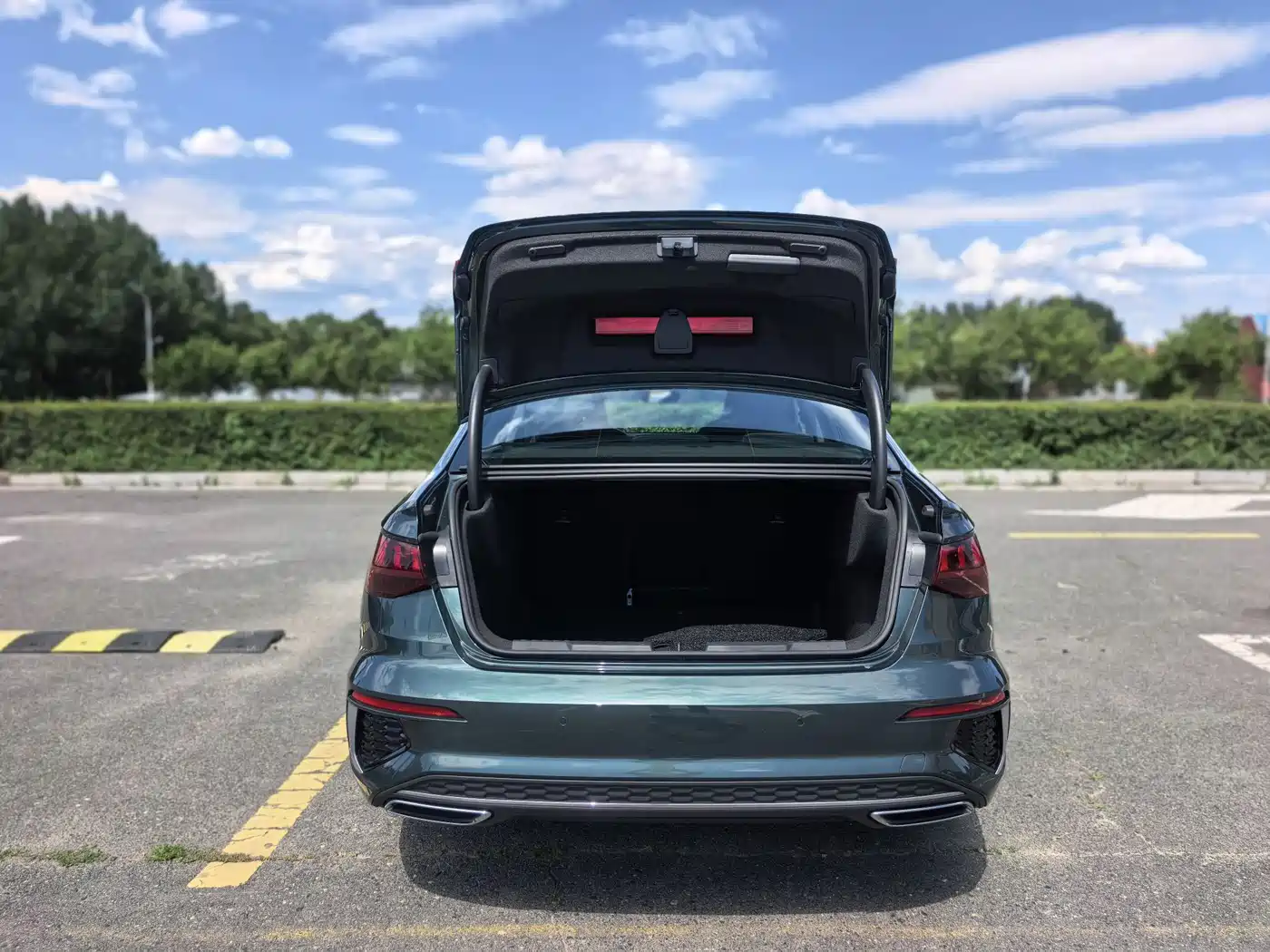 Audi A3 id 4659790 из Китая 14
