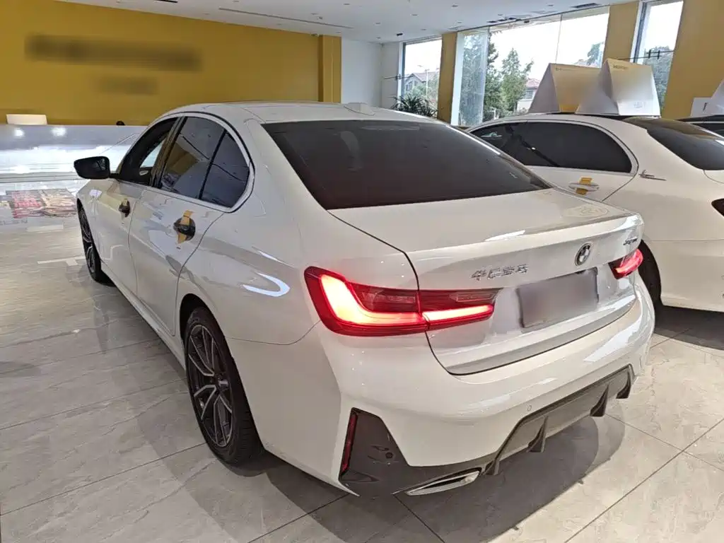 BMW 3 Series — миниатюра 5