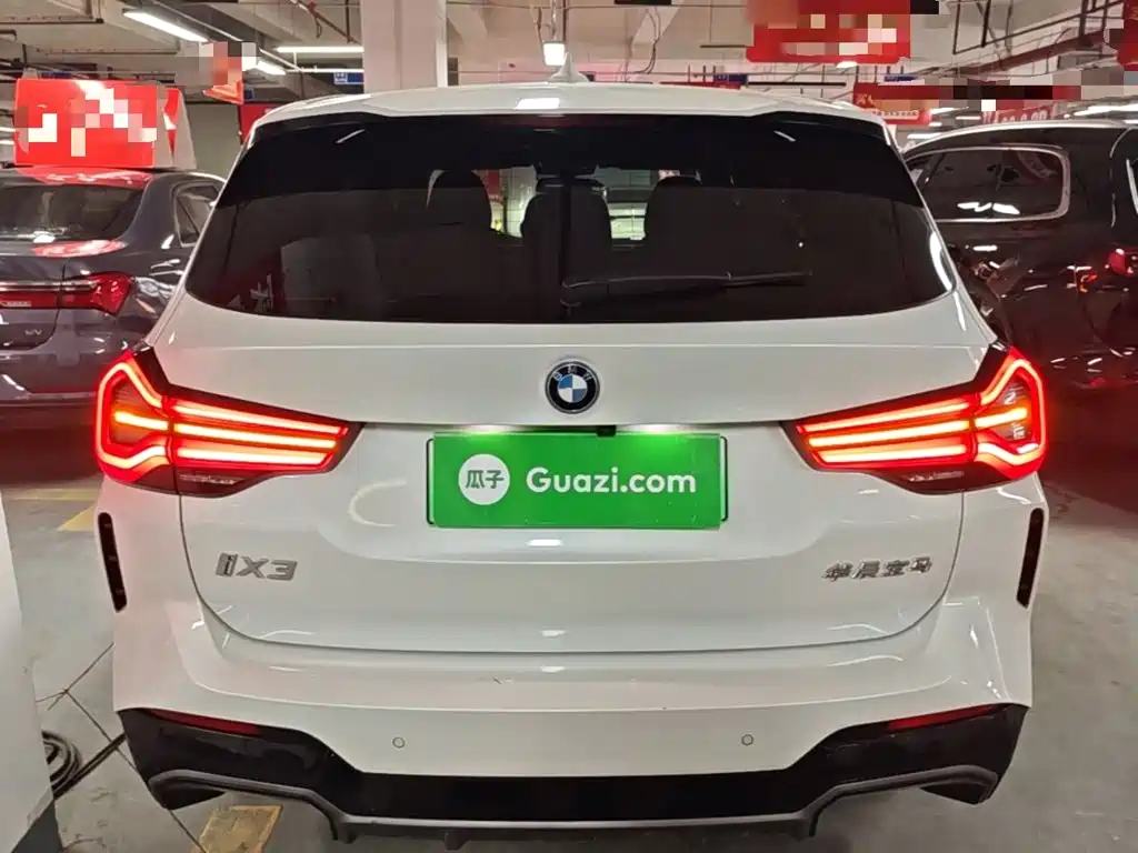 BMW iX3 — миниатюра 6