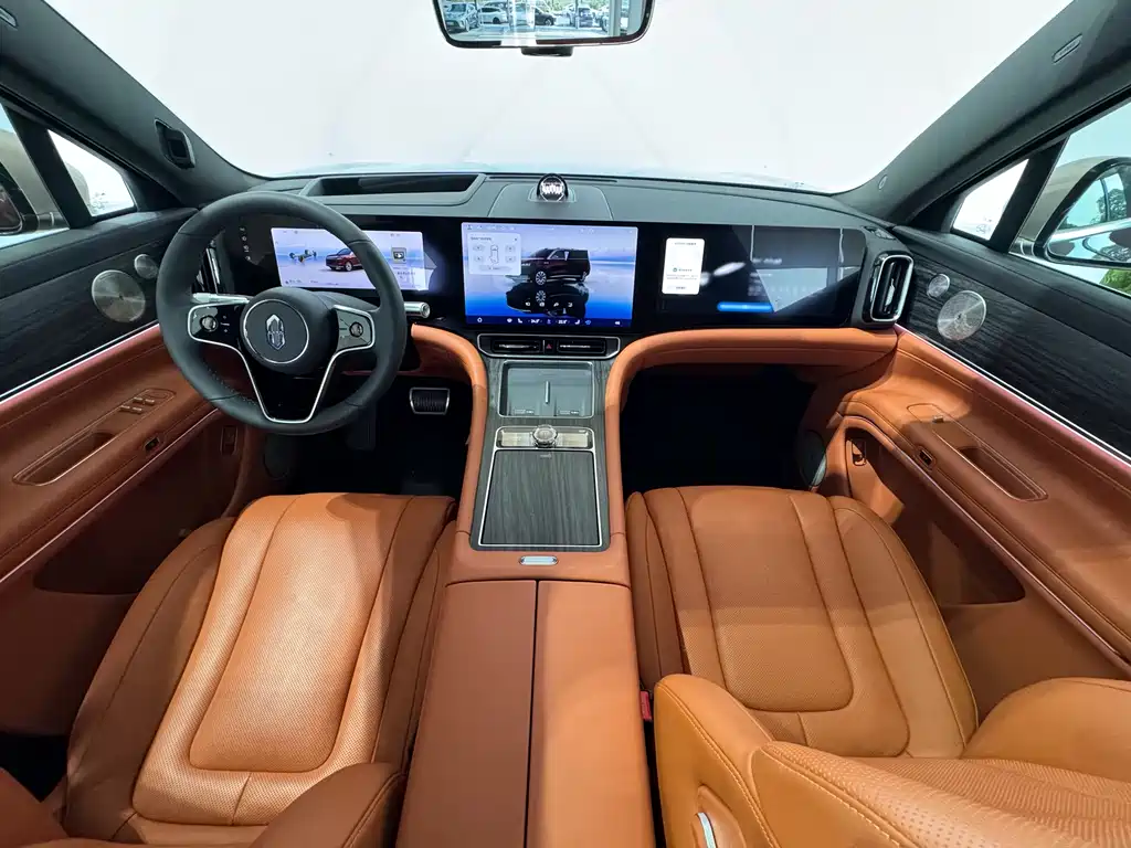 AITO ASK THE WORLD M9