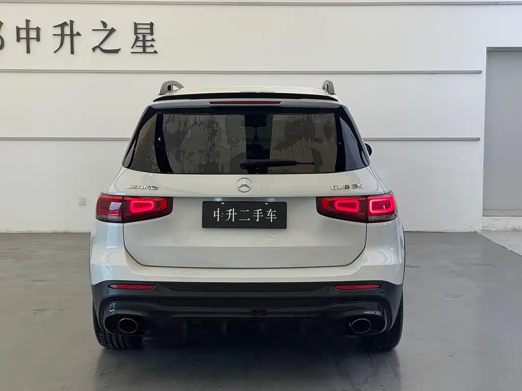 Mercedes-Benz GLB AMG — миниатюра 13