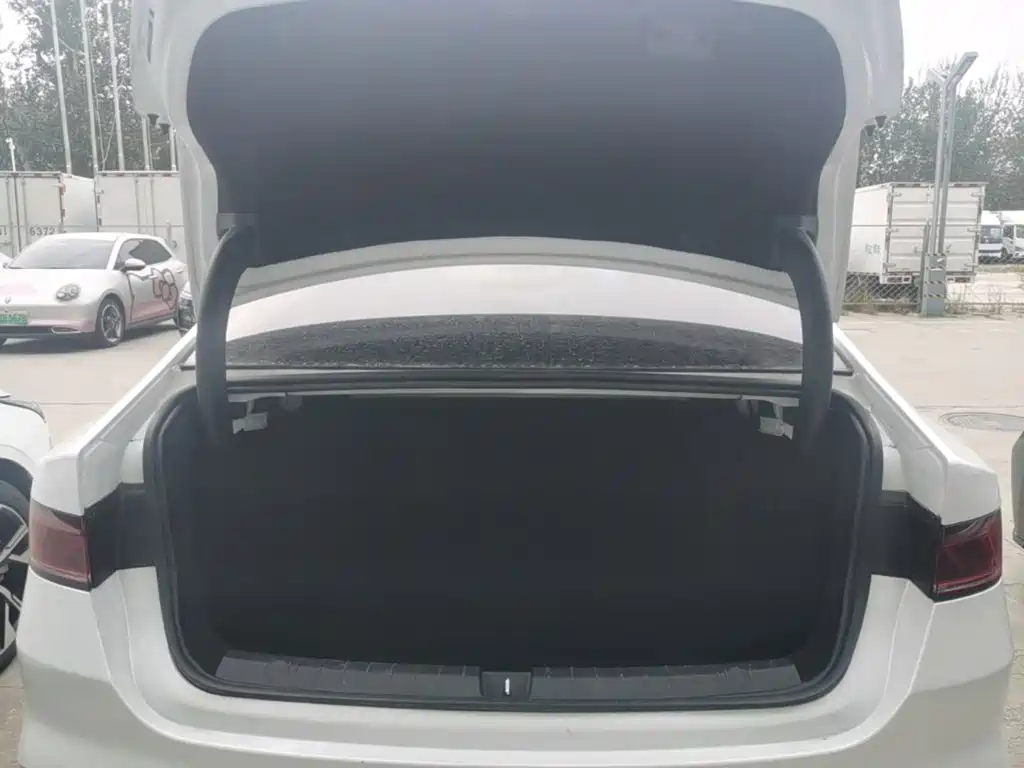 BYD Qin PLUS — миниатюра 19