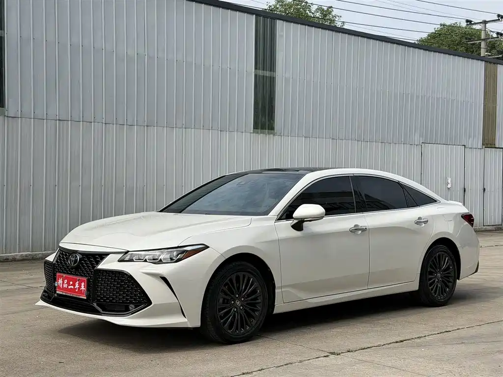 Toyota Avalon 2020