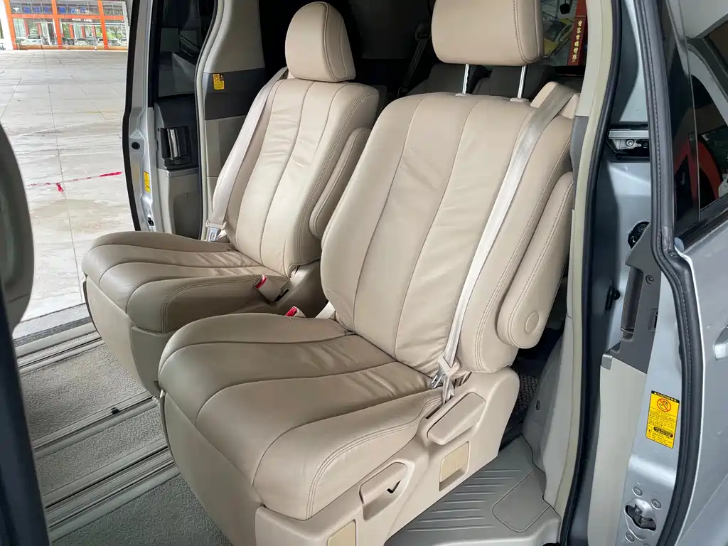 Toyota Previa 2007 3.5L 7 Luxury