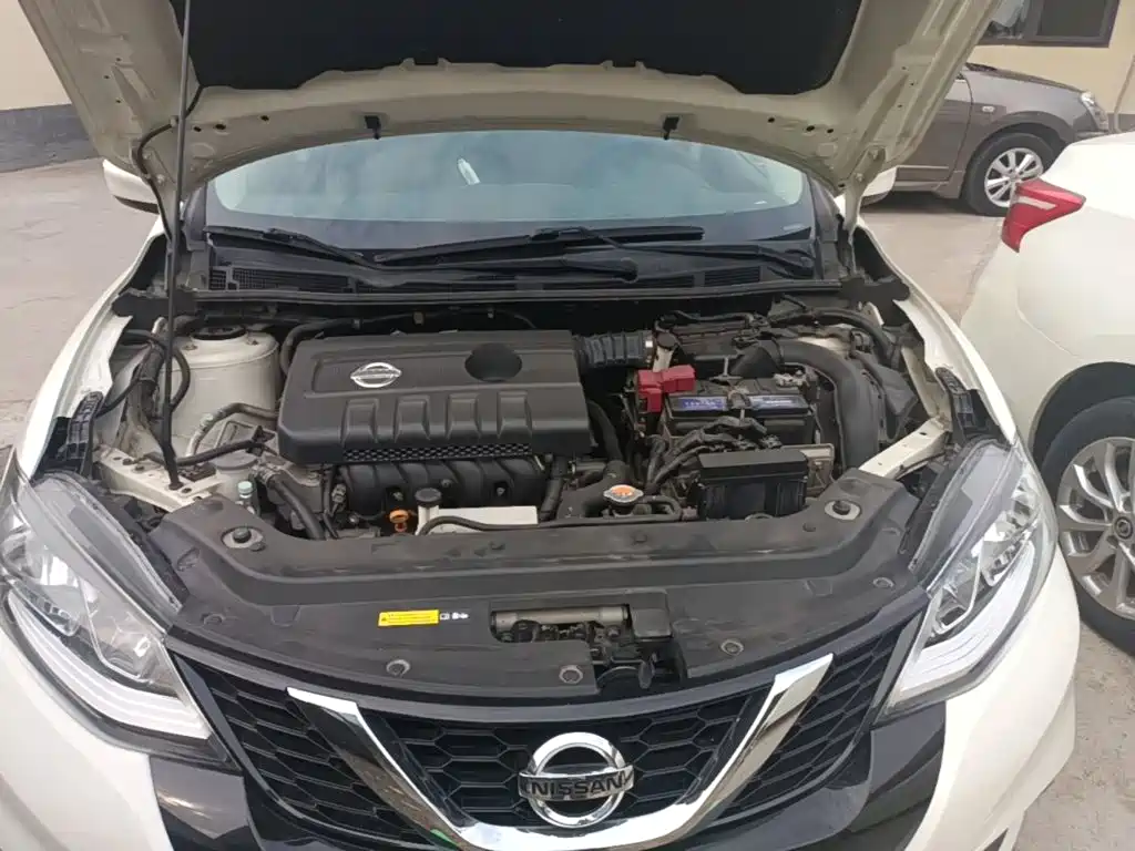 Nissan Tiida — миниатюра 20