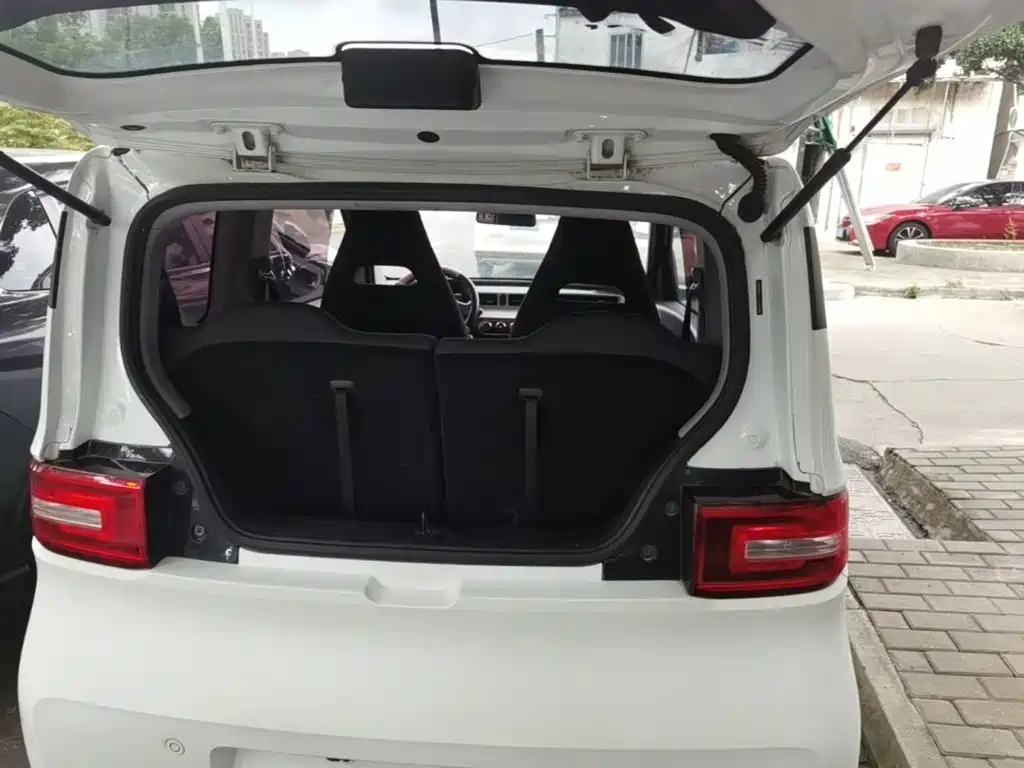 Wuling MINIEV — миниатюра 19