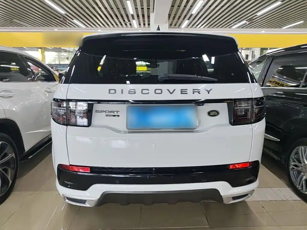 Land Rover Discovery Sport — миниатюра 6