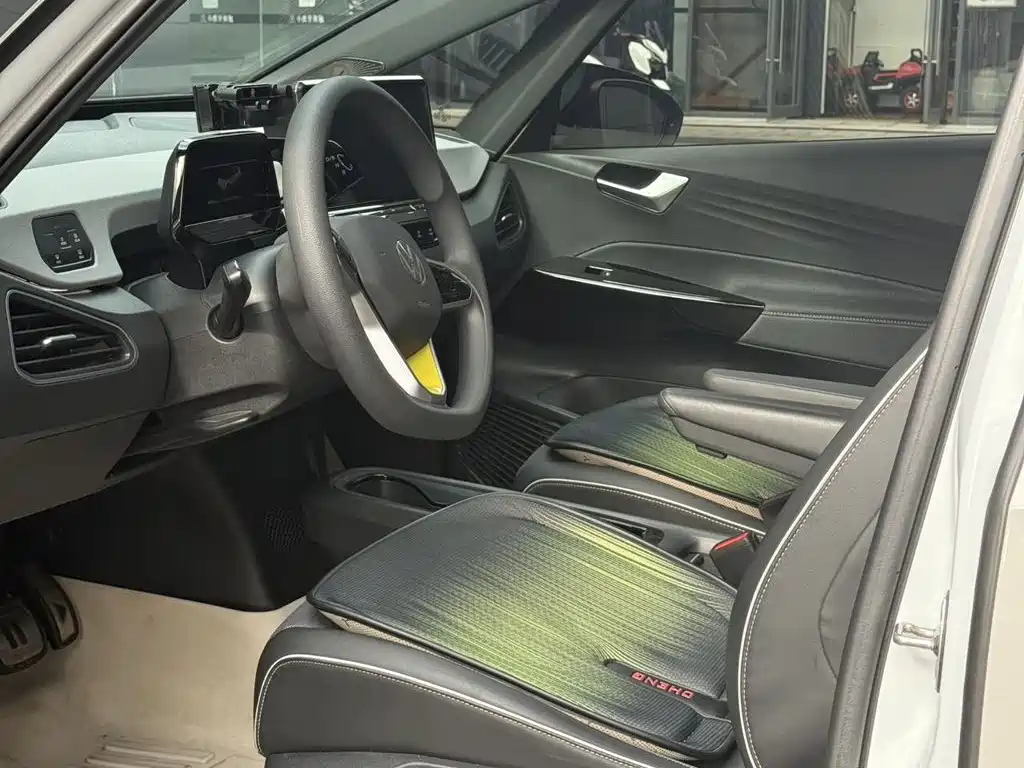 Volkswagen ID.3 — миниатюра 4