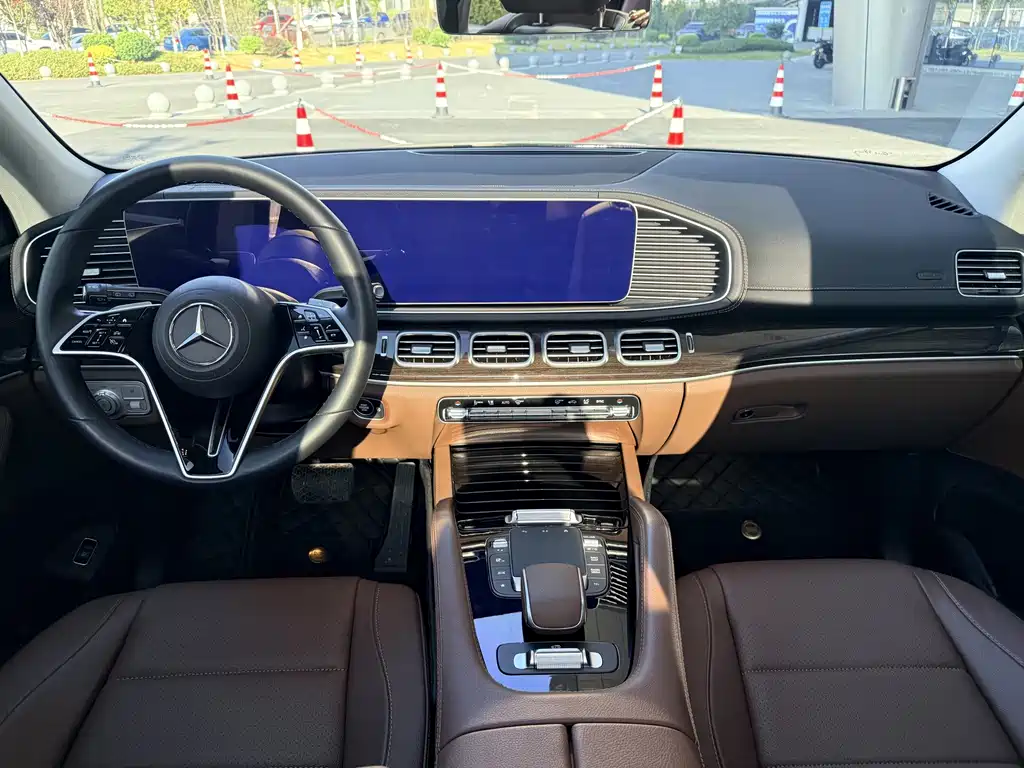 Mercedes-Benz GLE Coupe — миниатюра 11