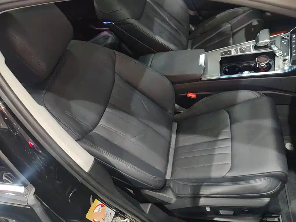 Audi A6L — миниатюра 25