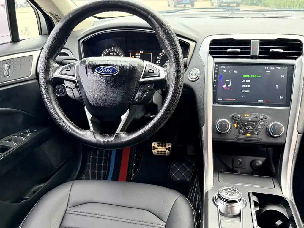 Ford Mondeo — миниатюра 14