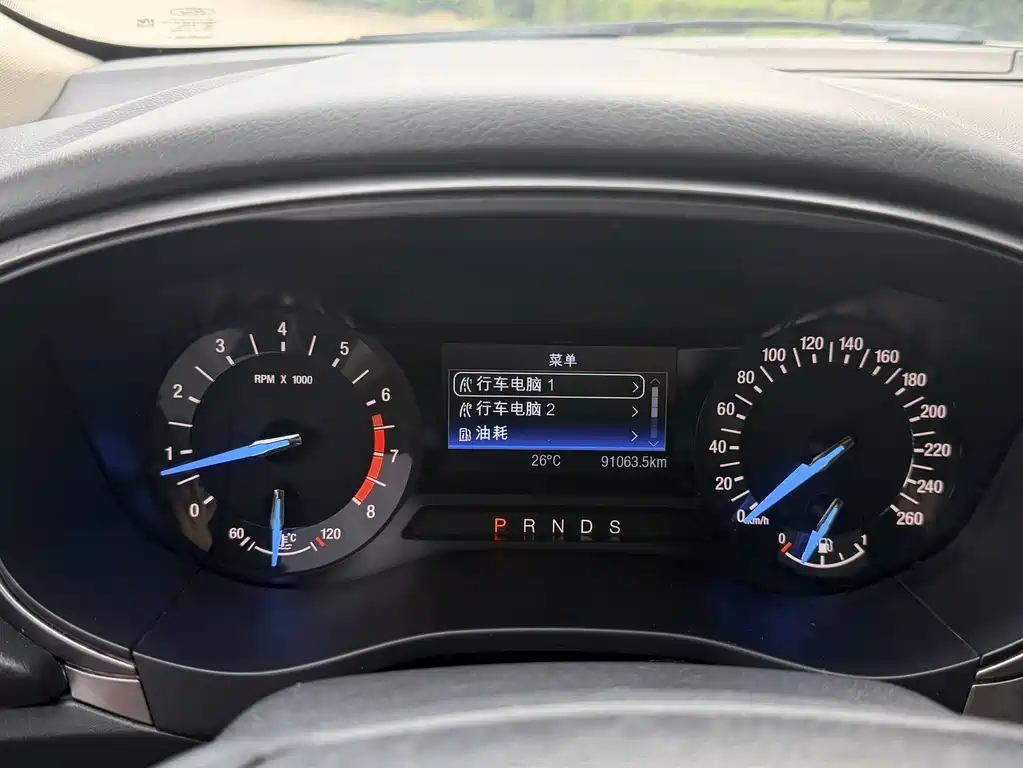 Ford Mondeo — миниатюра 15