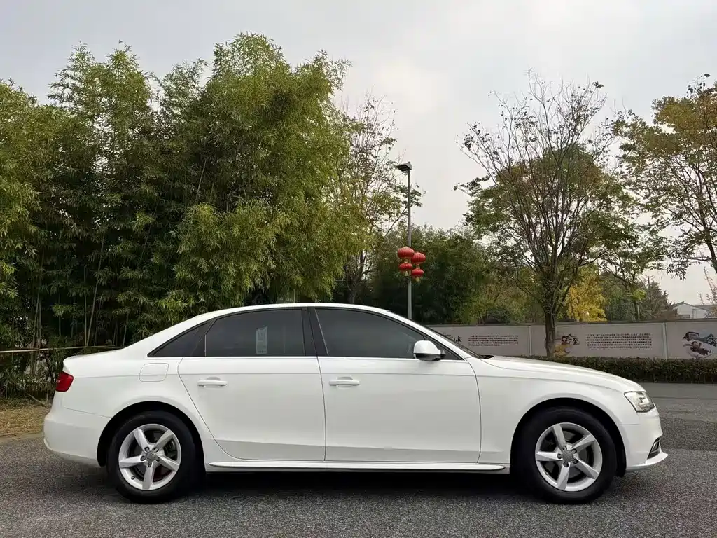 Audi A4L — миниатюра 3