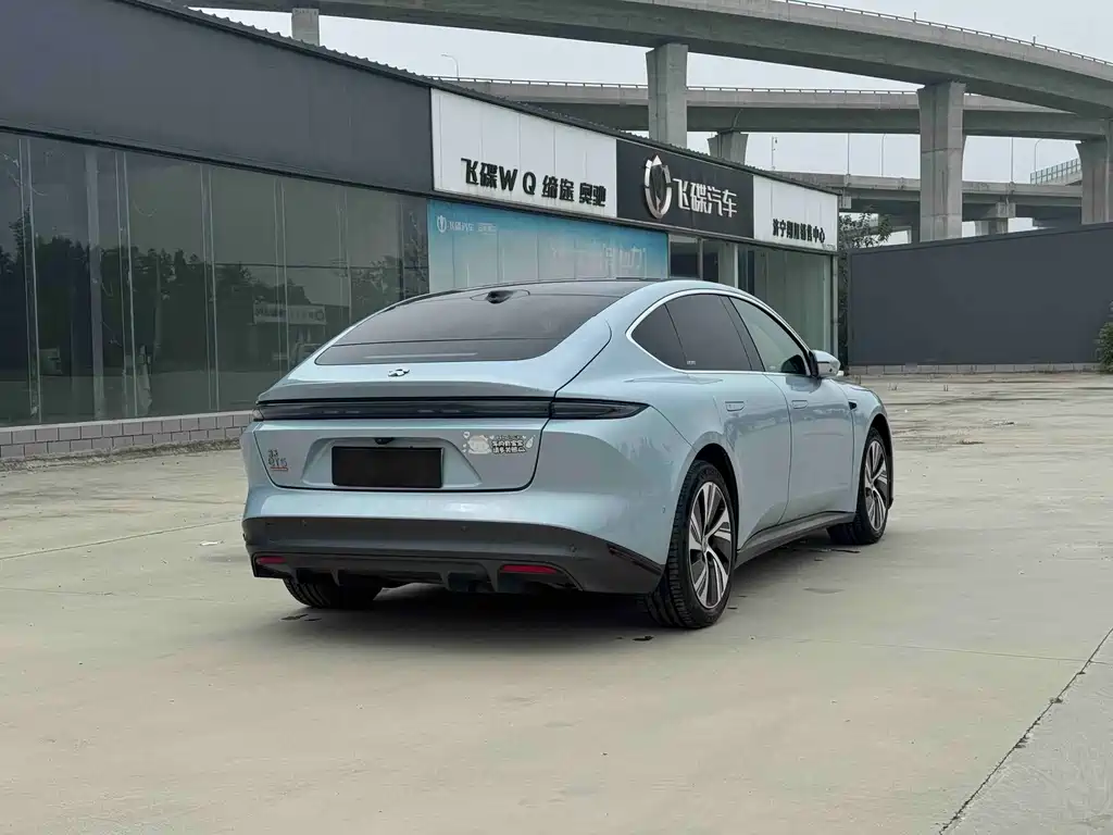 NIO ET5 — миниатюра 5