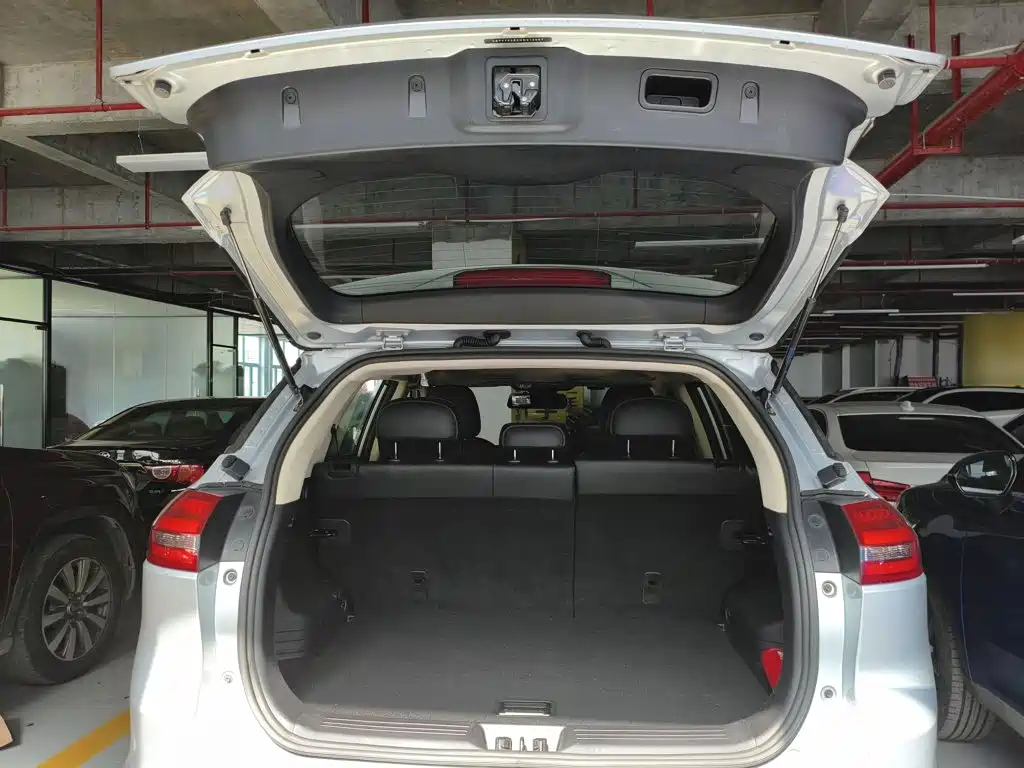 Geely Boyue — миниатюра 19