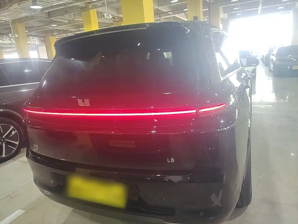 Li Auto Li L8 — миниатюра 6