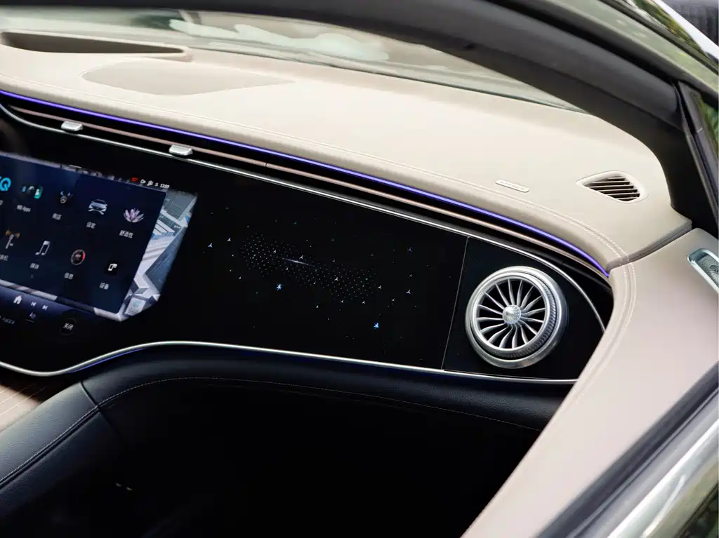 Mercedes-Benz EQS — миниатюра 20