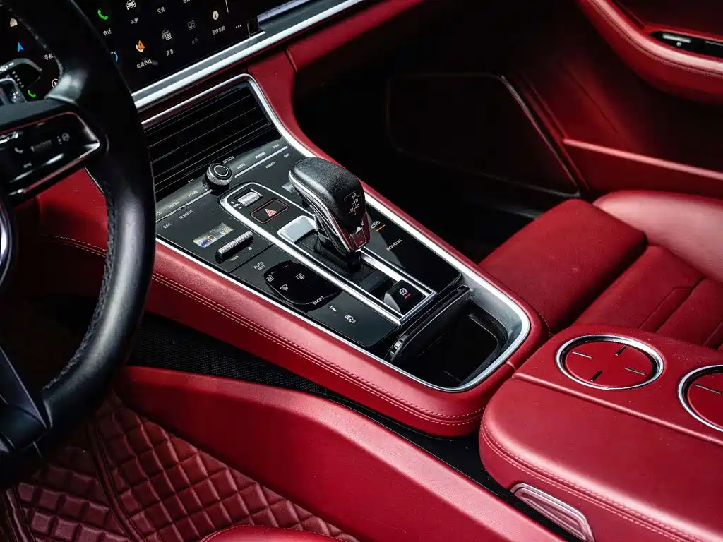 Porsche Panamera — миниатюра 11