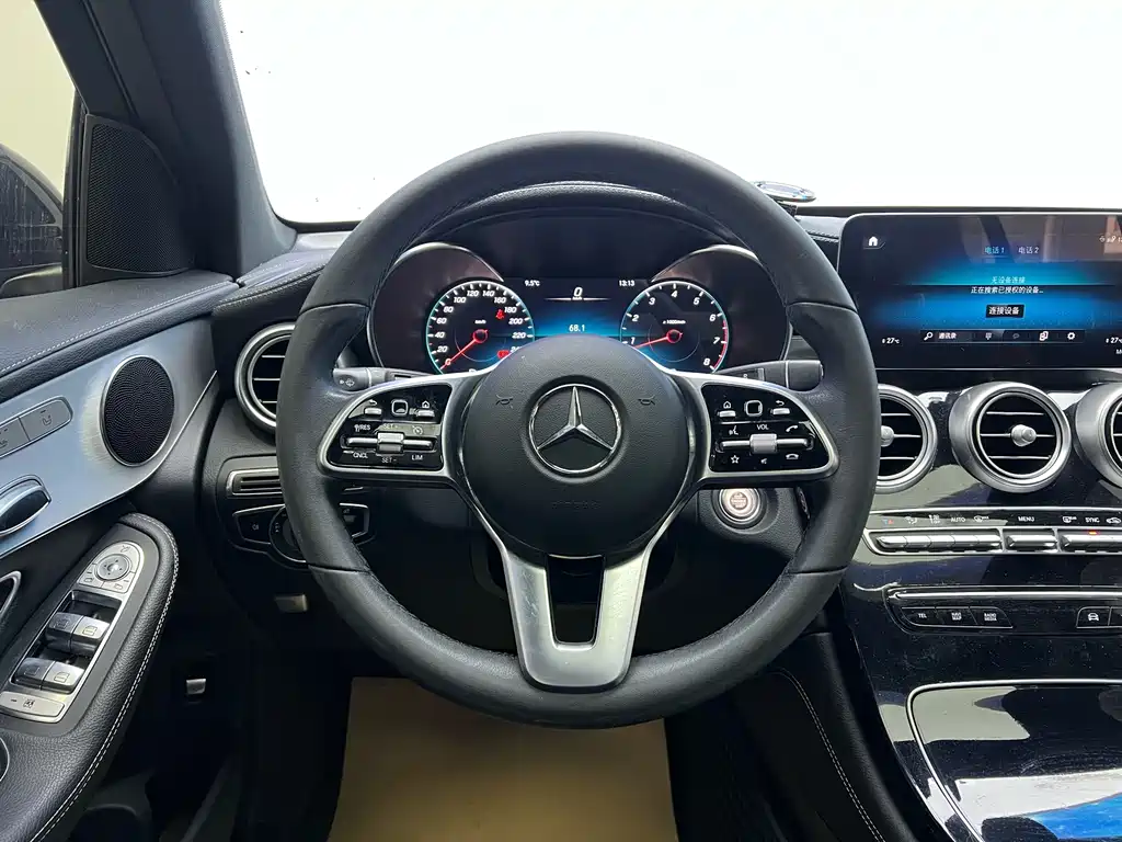 MERCEDES-BENZ GLC