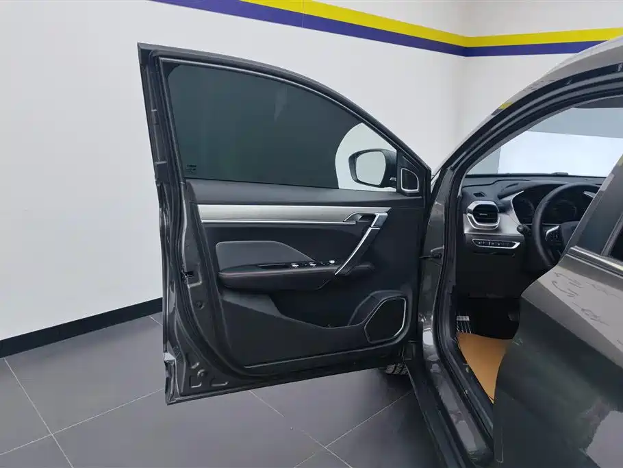 GEELY AUTOMOBILE BINYUE